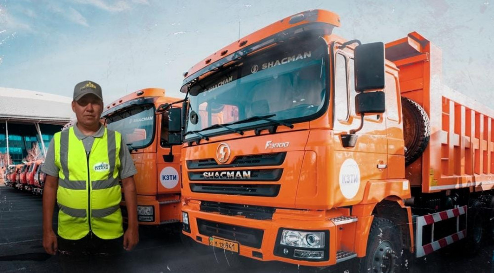 Таңмен таласқан тазалық: Астана тынысын тазартып жүрген қаһарман