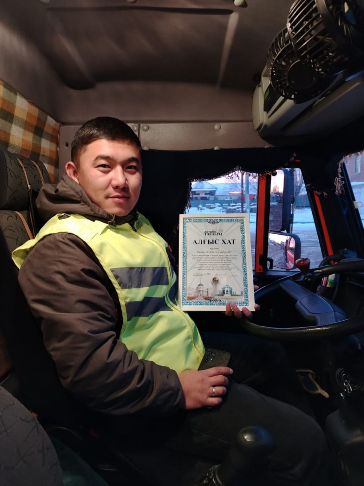 Қала тазалығы – темір техникамен келетін тәртіп - арнайы техника жүргізушісі