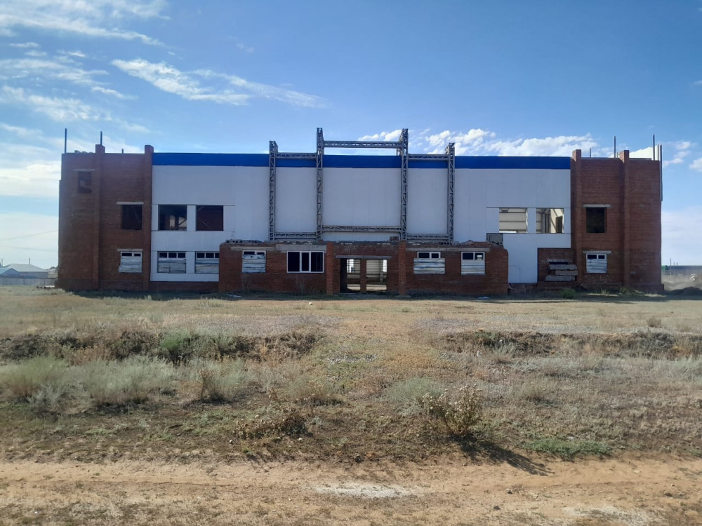 Ақтөбе әкімдігі 7 жылдан бері салынып бітпеген мектеп құрылысына неге нүкте қоймай отыр?