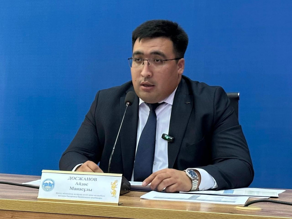 Жетісу әкімдігі "94% жол жақсы" дейді, ал тұрғындар: "Жазда жамалса, көктемде жоқ"