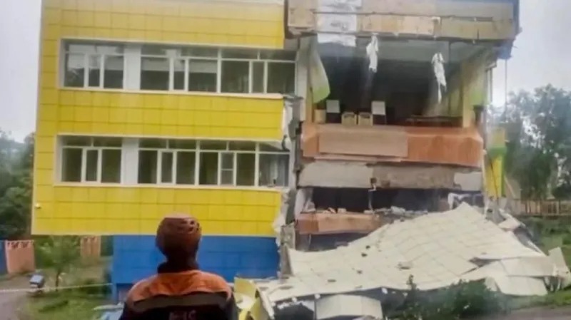 Әлемде: Цунами қаупі, Италия экономикасы мен АҚШ-тың Бразилияға баж салығы