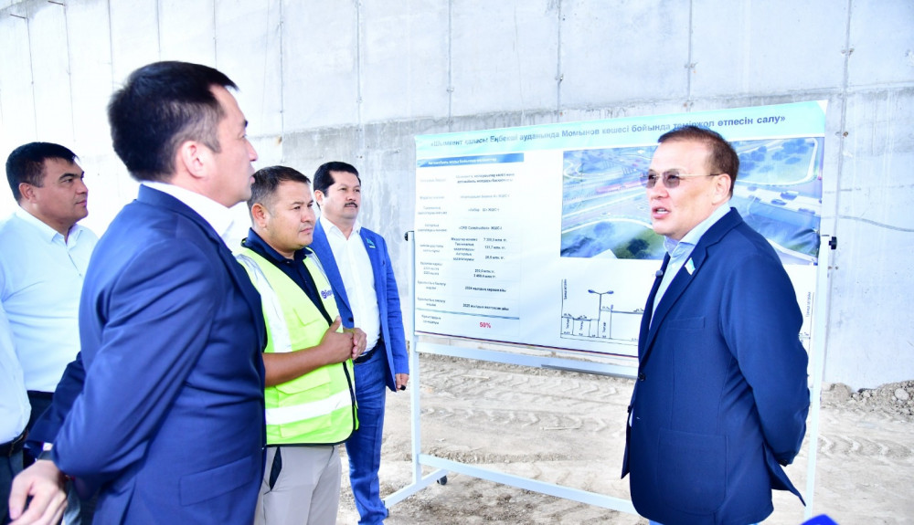 Шымкентте жаңа жол өткелдері салынып жатыр: қозғалыс жеңілдеп, қауіпсіздік артады