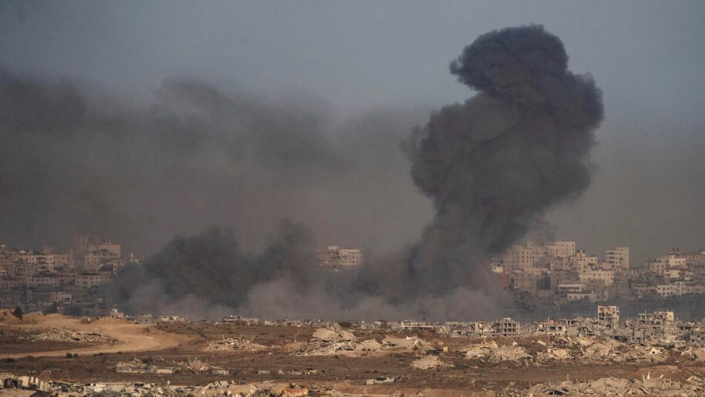 Әлемде: Газа қақтығысы өршіп тұр, АҚШ тарифтерді күшейтті, Мароккода динозавр табылды