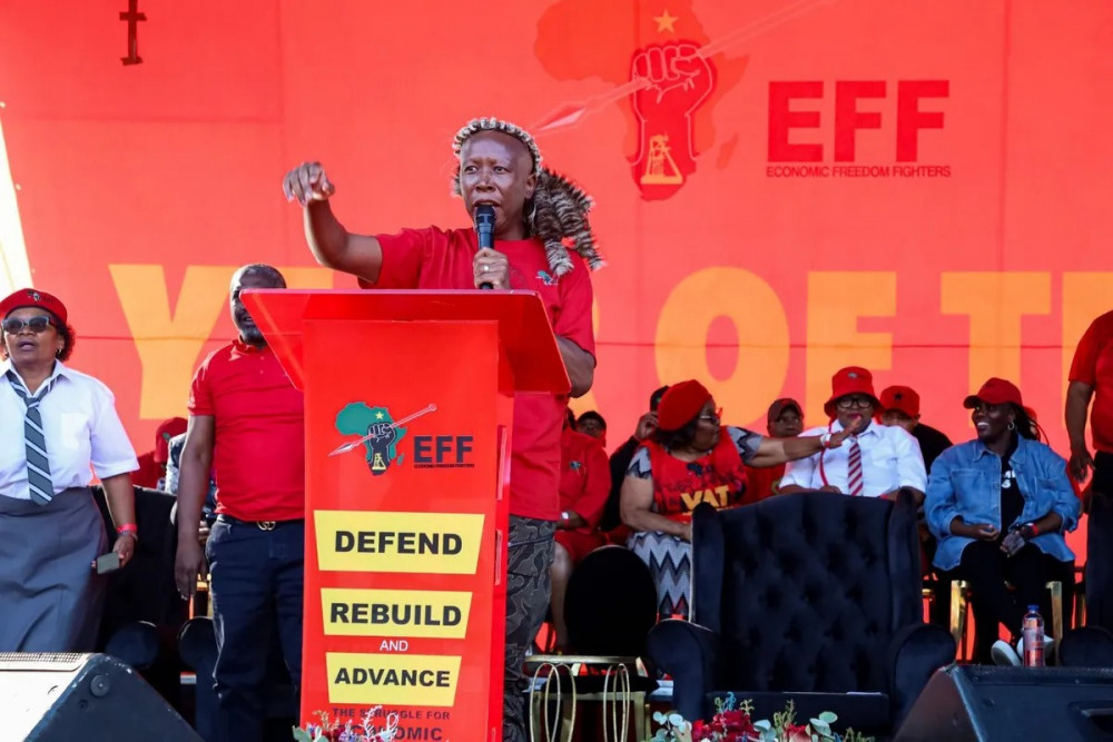 Әлемде: Газа қақтығысы өршіп тұр, АҚШ тарифтерді күшейтті, Мароккода динозавр табылды