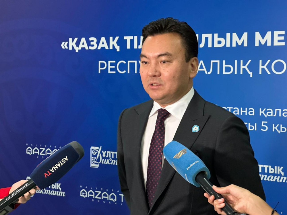 "Жалғау-жұрнаққа назар аудармаймыз": "Ұлттық диктант" жобасы басталды