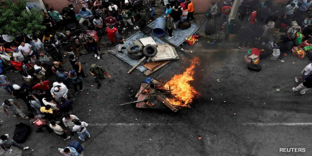 Әлемде: Польшадағы дрон дағдарысы, АҚШ-тағы саяси қастандық және Непалдағы қанды наразылықтар