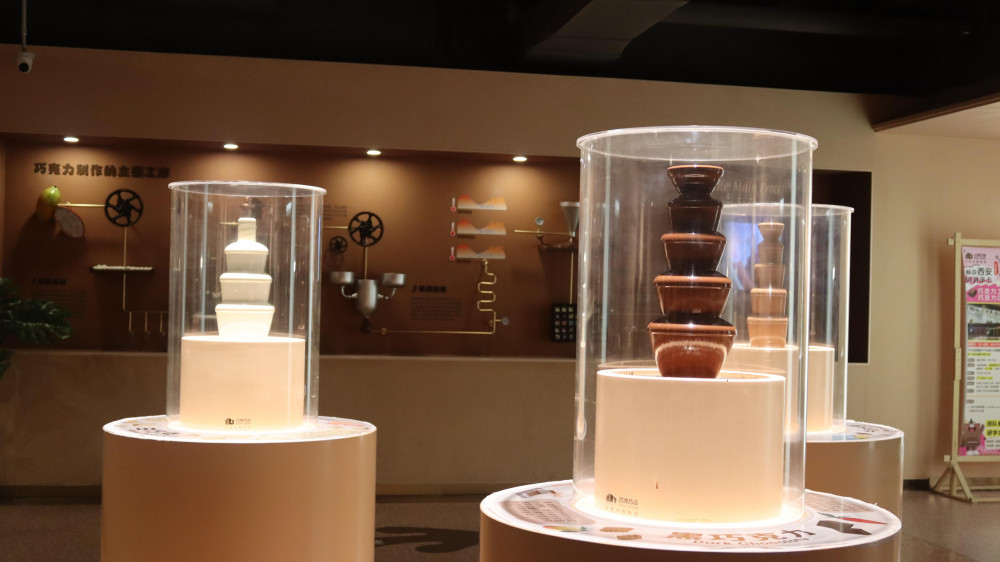 Қытайда 100 тонна шоколадтан тұратын музей көрсетілді. Көрмеде не бар?