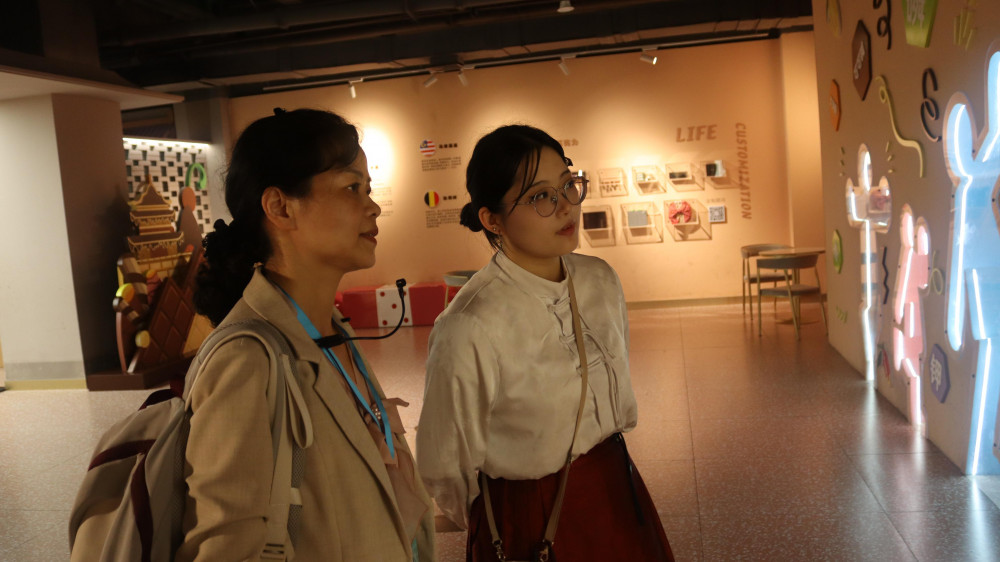 Қытайда 100 тонна шоколадтан тұратын музей көрсетілді. Көрмеде не бар?