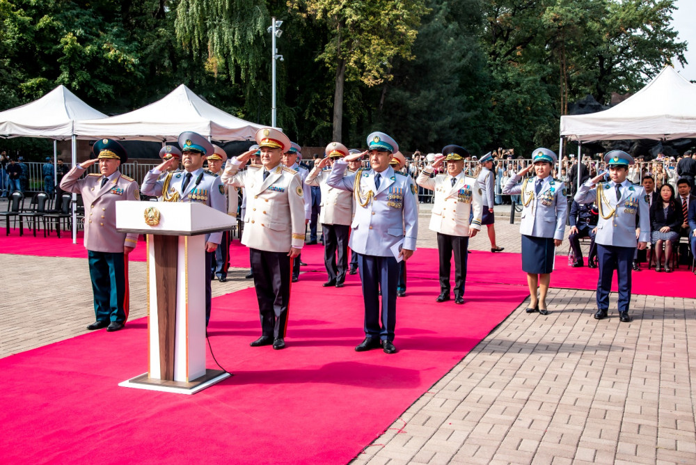 Алматыда ІІМ Академиясының 300 курсанты ант қабылдады