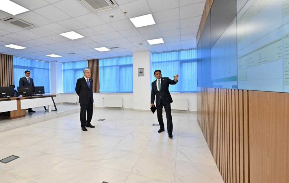 Мәдиевтің жаңа миссиясы: ЖИ Қазақстан экономикасын өзгерте ме?