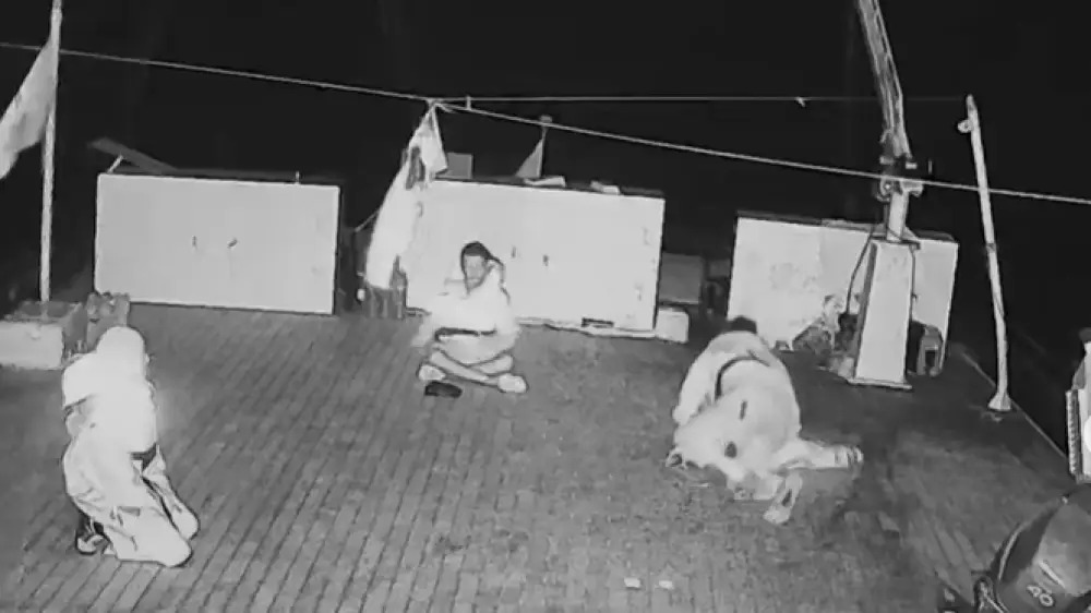 Әлемде: Израиль Грета Тунберг бар флотилияны бөгеді, Конгода экс-президентке өлім жазасы, Берлинде теракт тосқауылы