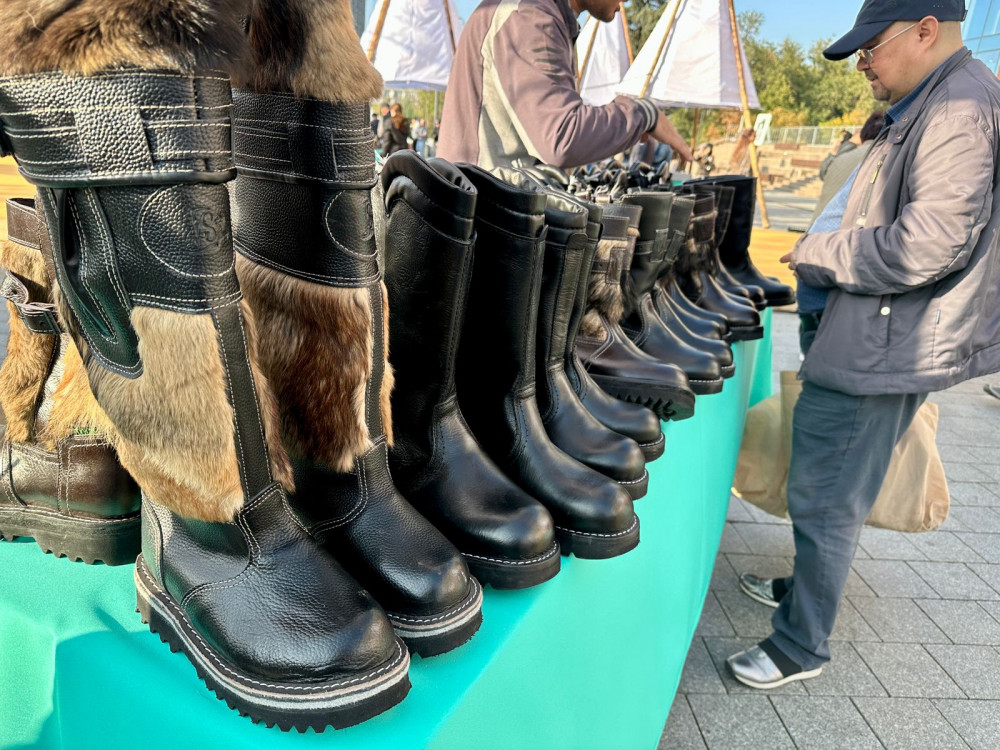 Алматыда жаңа рекорд орнатылды: 100 елдің қолөнершілері Алатау баурайында жиналды