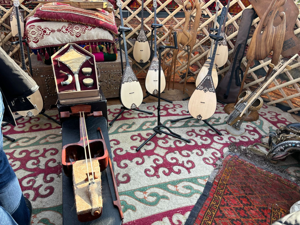 Алматыда жаңа рекорд орнатылды: 100 елдің қолөнершілері Алатау баурайында жиналды