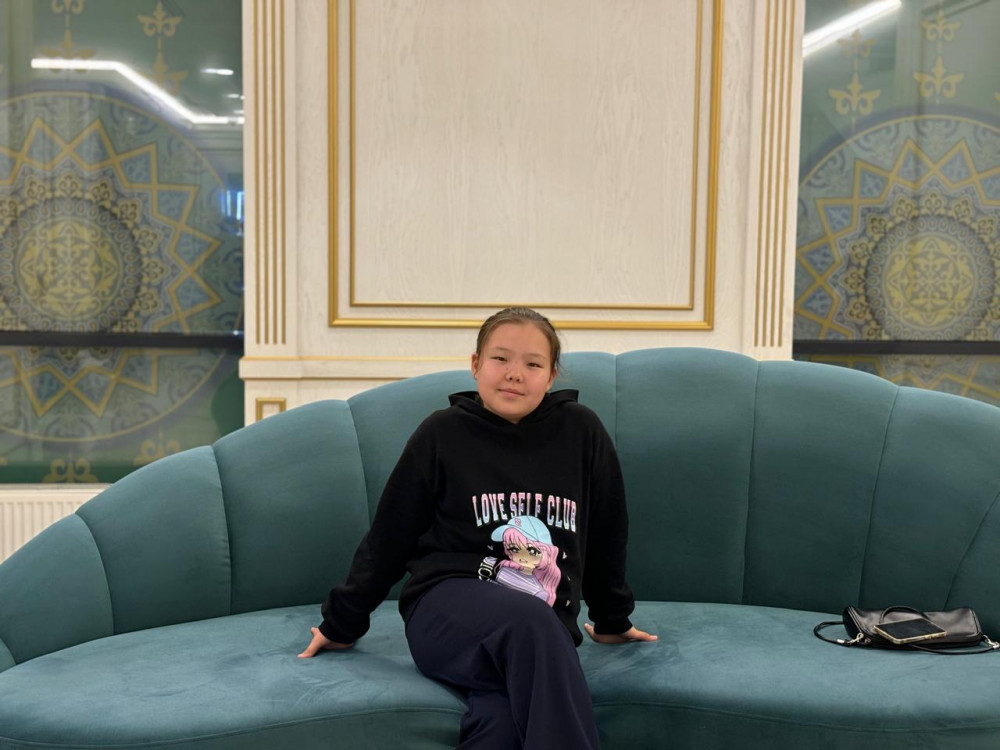 Оқушыдан депутатқа дейін: Республика күні сіз үшін қандай мереке?