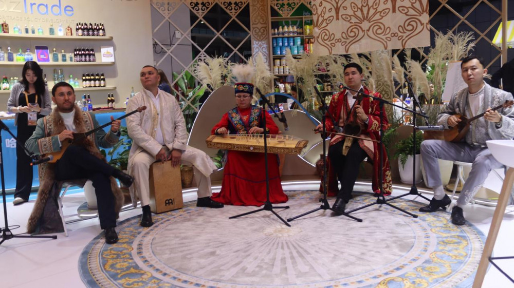 Қазақ өнімі әлемдік аренада: Шанхай көрмесінде не көрсетілді?