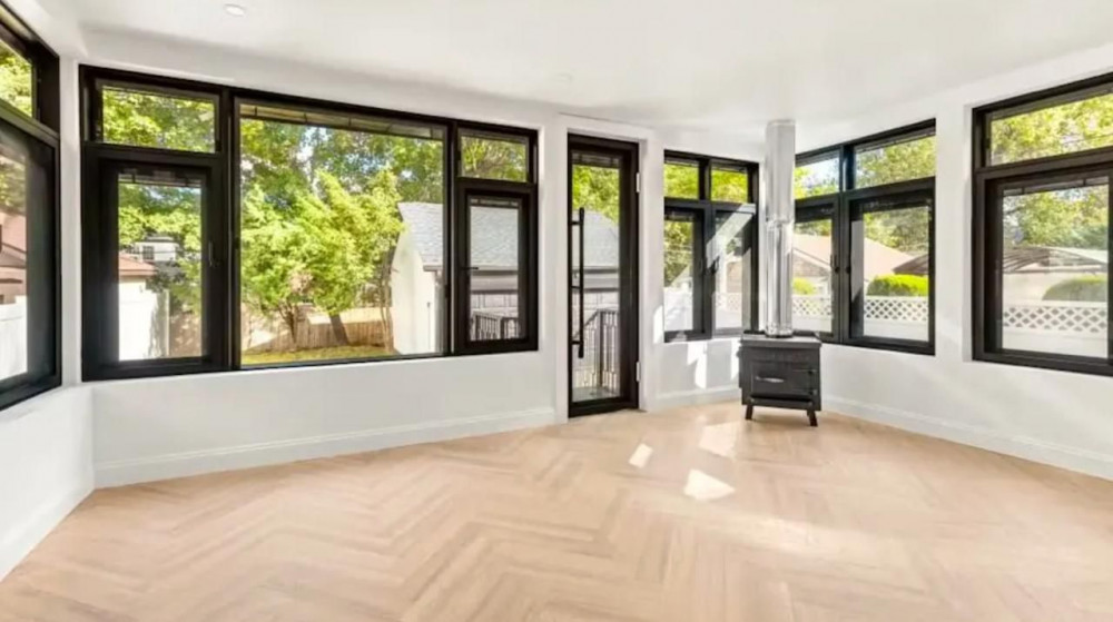 Трамптың туған үйі Нью-Йоркте қомақты сомаға сатылып жатыр