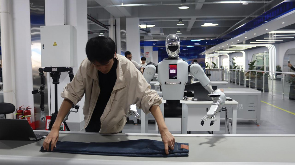 Қытай роботтарды қалай оқытады?