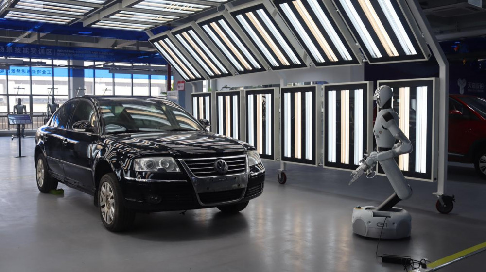 Қытай роботтарды қалай оқытады?