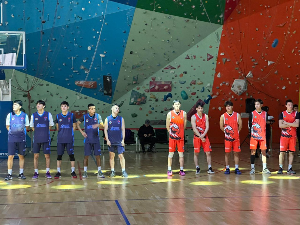 Астанада студенттер арасында стритбол турнирі өтті