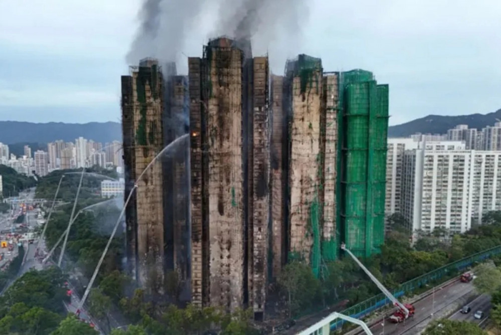 Әлемде: Ақ үй жанындағы атыс, Гонконгтағы өрт, Батыс Африкадағы төңкеріс