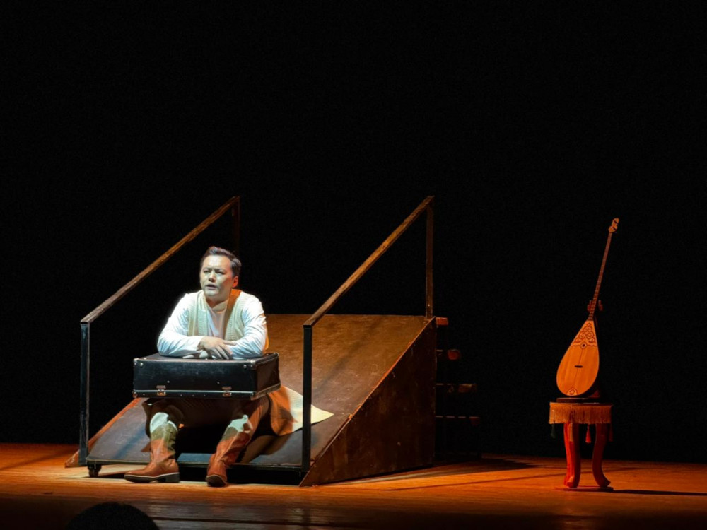 Астанада "Әміре" музыкалық драмасының премьерасы өтті