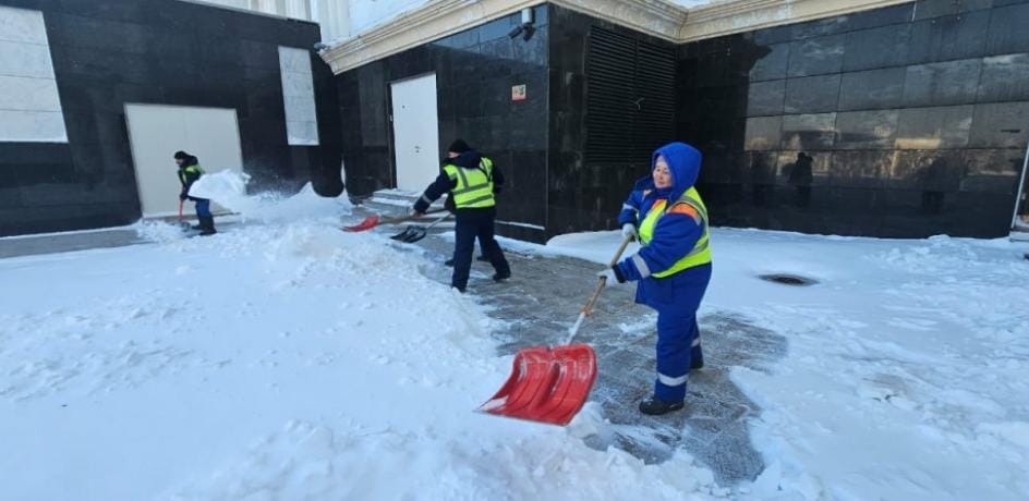 Таза қала тынысы: Жол жұмысшыларының бір күні