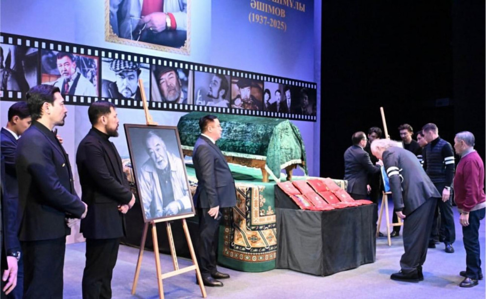 Алматыда Асанәлі Әшімовпен қоштасу рәсімі өтті