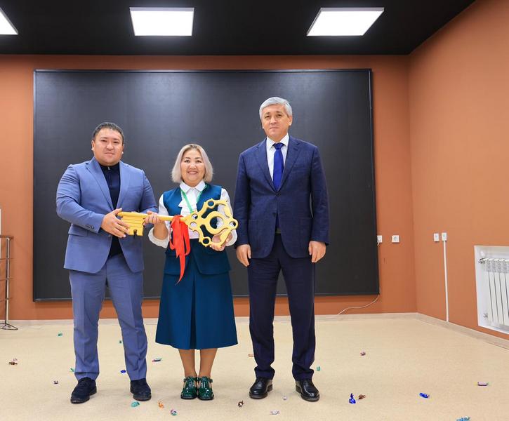 Қарағанды облысында ЖИ және STEM-зертханасы бар мектеп ашылды