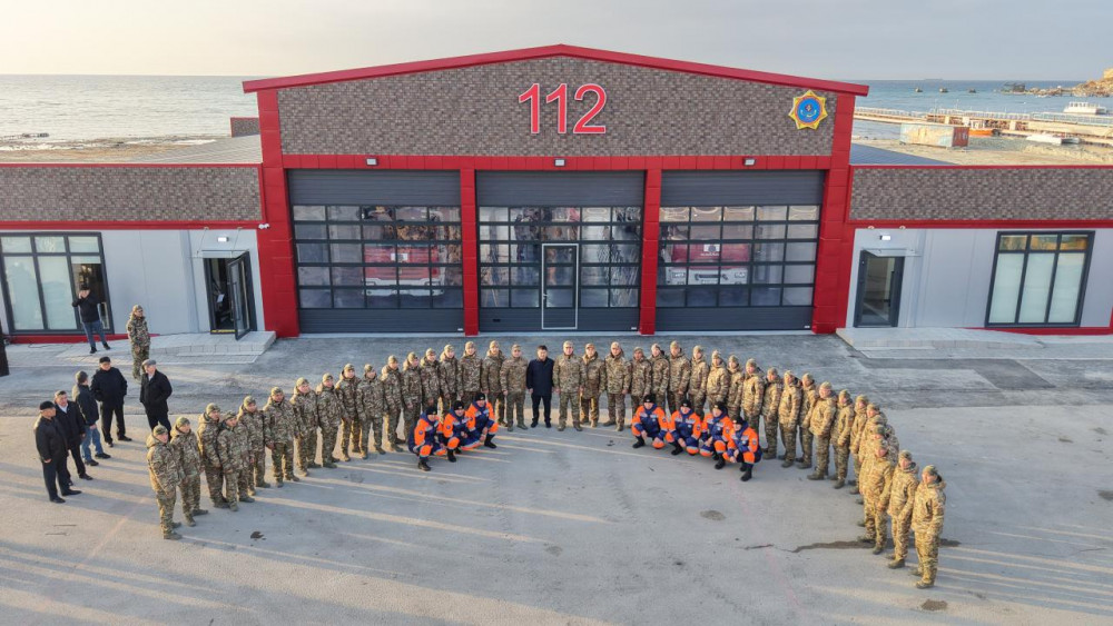 ТЖМ басшысы Каспий теңізінің жағалауында жаңа өрт сөндіру-құтқару бөлімін ашты