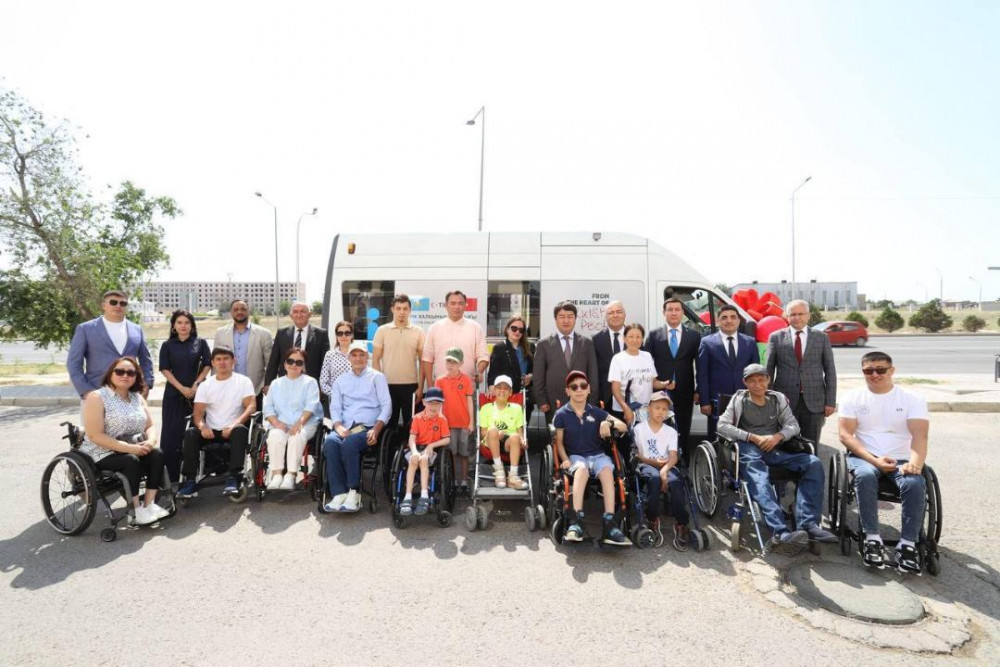 Түркия Ақтаудағы оңалту орталығына автокөлік сыйлады