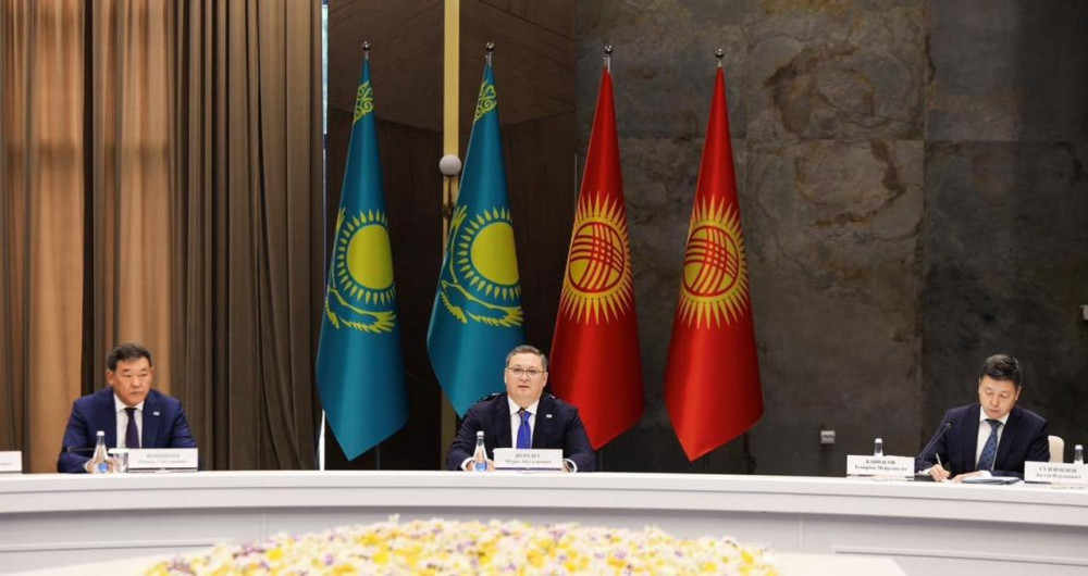 Қазақстан мен Қырғызстан өңіраралық байланыстарды нығайтады