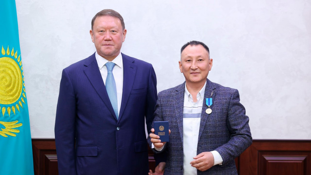 Металлургия үздіктері мемлекеттік наградамен марапатталды