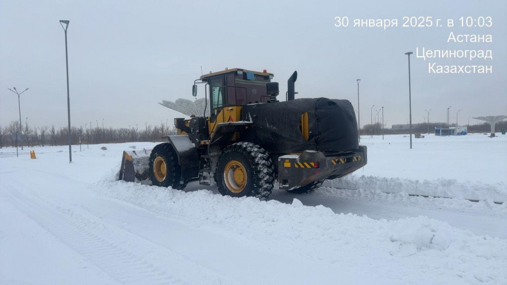 Астанадан бір түнде 54 мың текше метр қар шығарылды