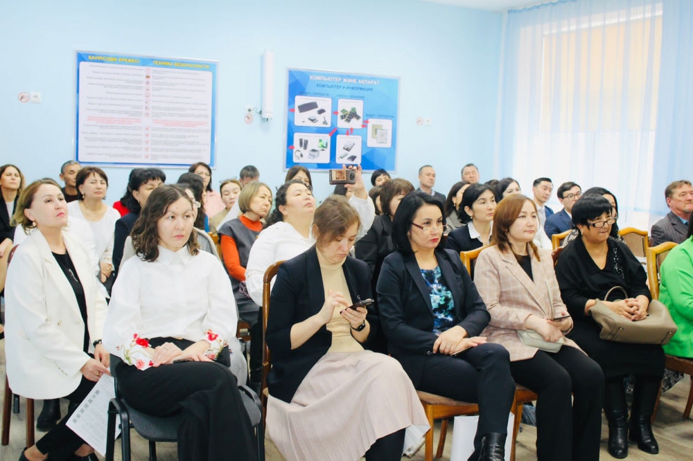 Астанада «Мектеп - тең мүмкіндіктерді дамыту алаңы» республикалық семинары өтті