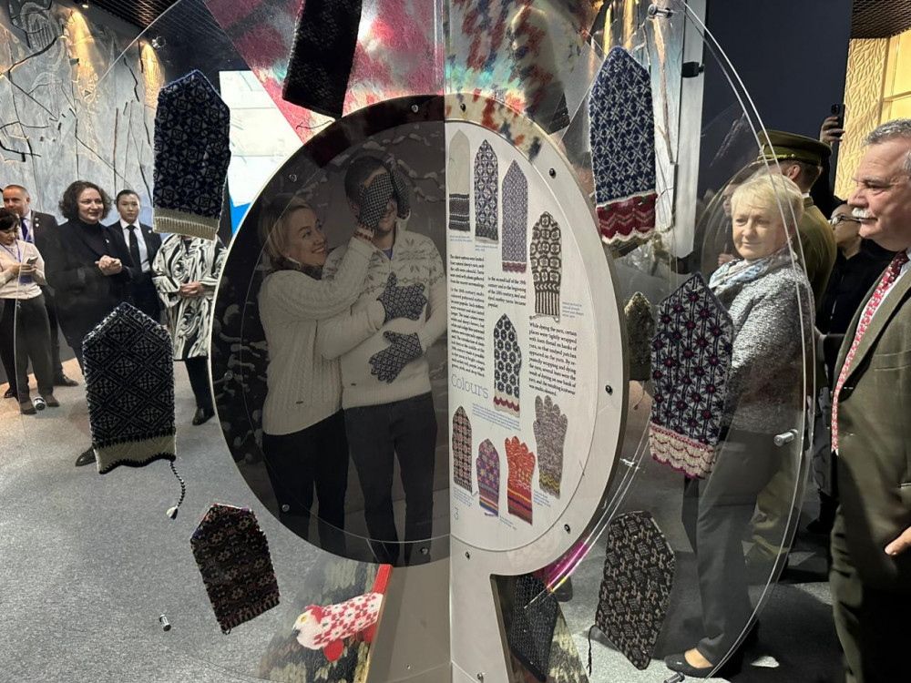 Астанада Эстонияның қолғап көрмесі ашылды