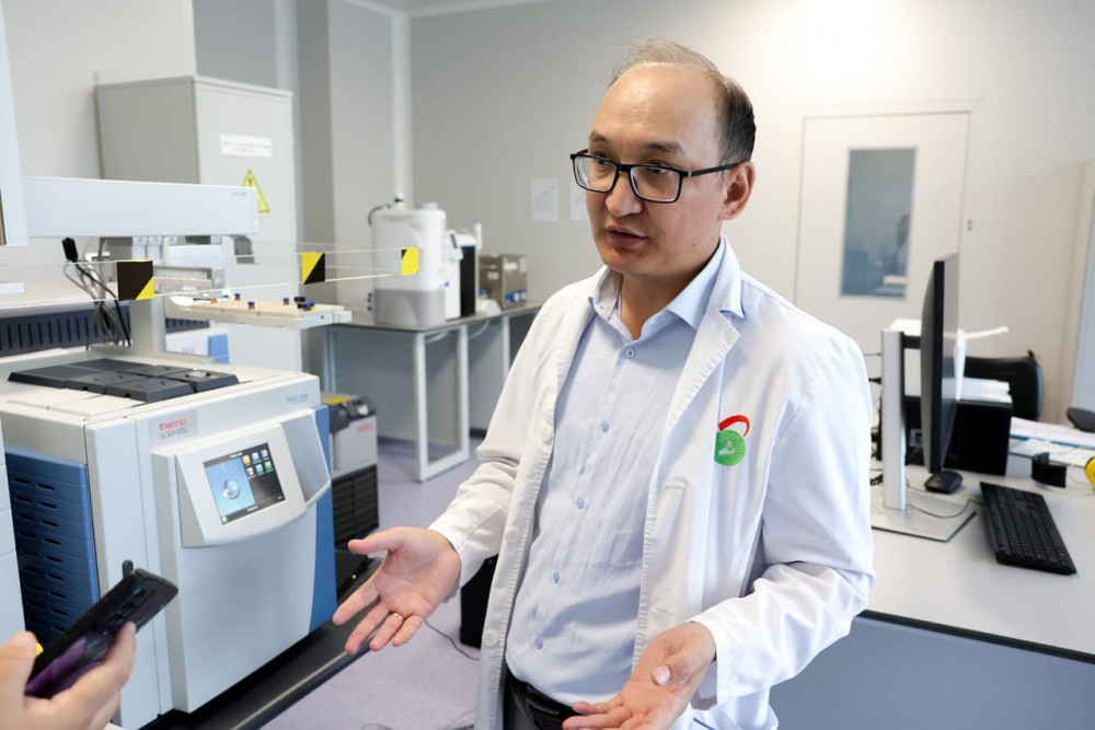 Диоксиндер мен ПХБ: Елорда ғалымдары қауіпті уды қалай анықтайды?