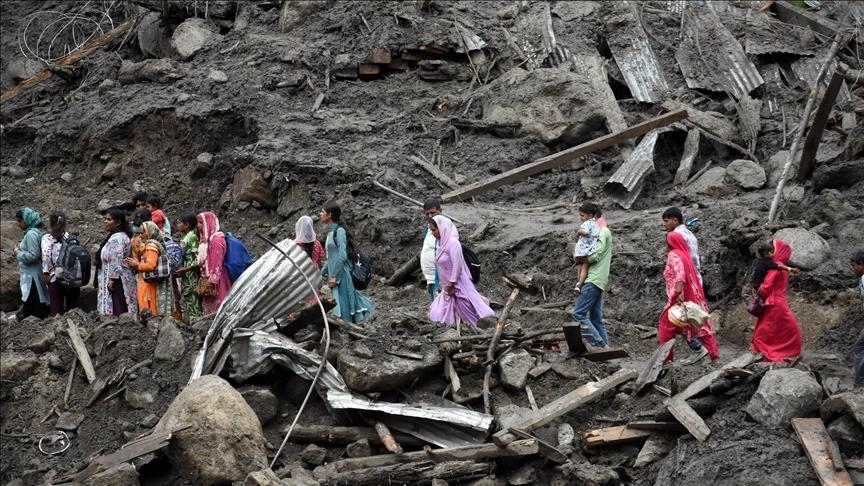 Әлемде: АҚШ-та қаралы күн, Израиль шабуылы, Макрон мәлімдемесі, Үндістанда табиғи апат