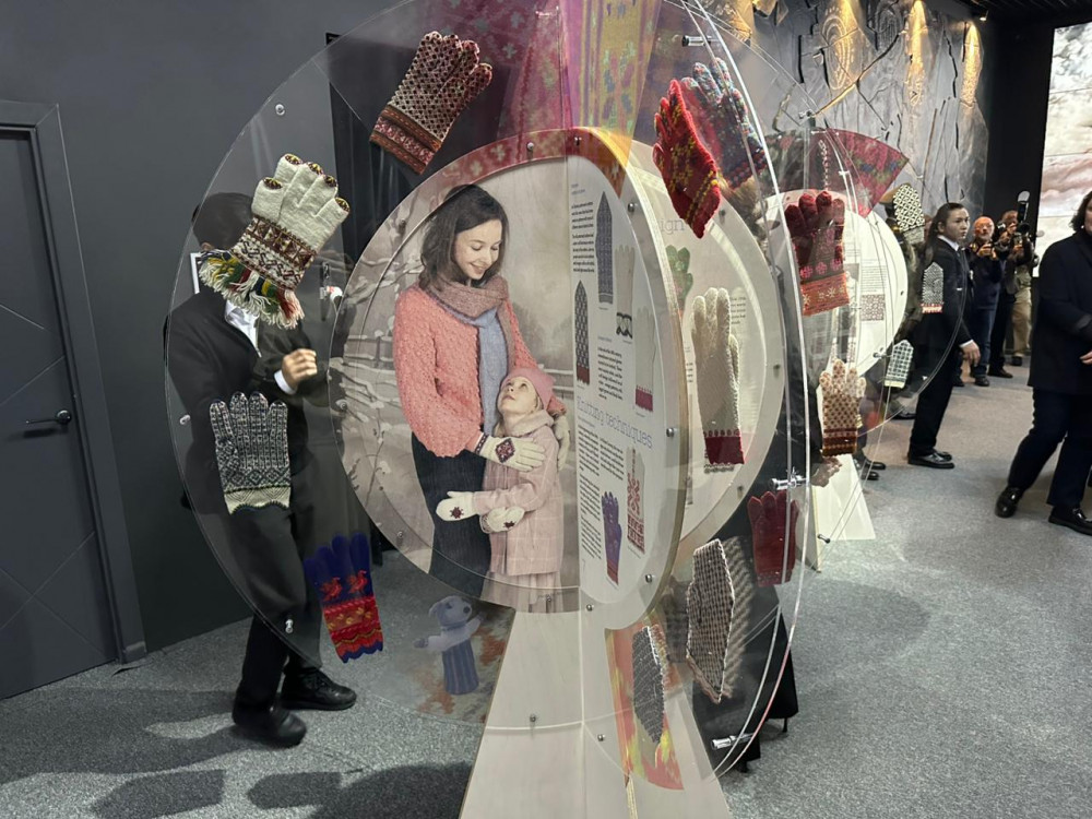 Астанада Эстонияның қолғап көрмесі ашылды