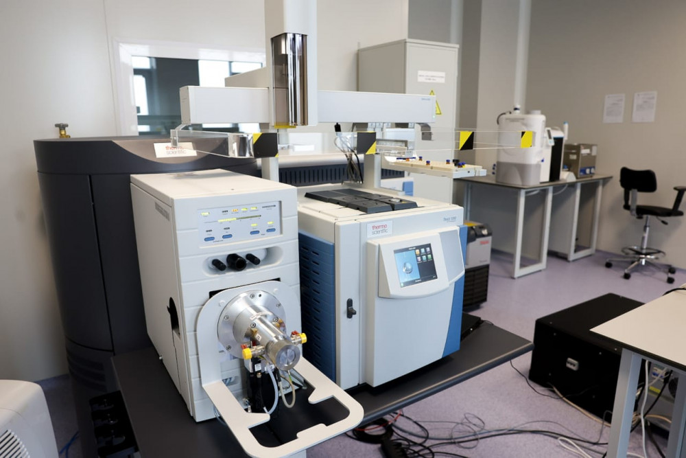 Диоксиндер мен ПХБ: Елорда ғалымдары қауіпті уды қалай анықтайды?