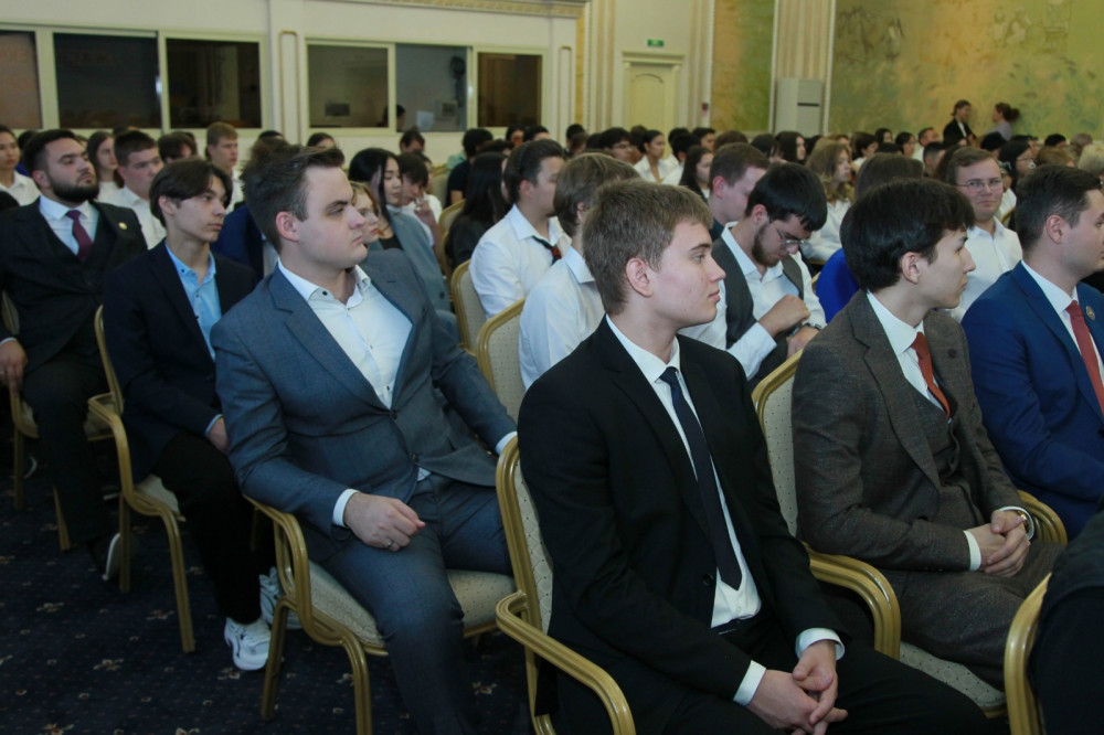 Жұмысшы мамандықтары жылы: Павлодарда ҚХА-ның қоғамдық бастамалары талқыланды