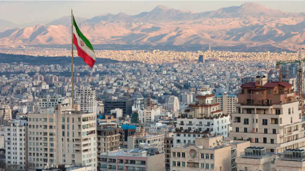 Әлемде: Армения жобасы, Тегеранның талабы, Британиядағы дау, Еуропадағы баға