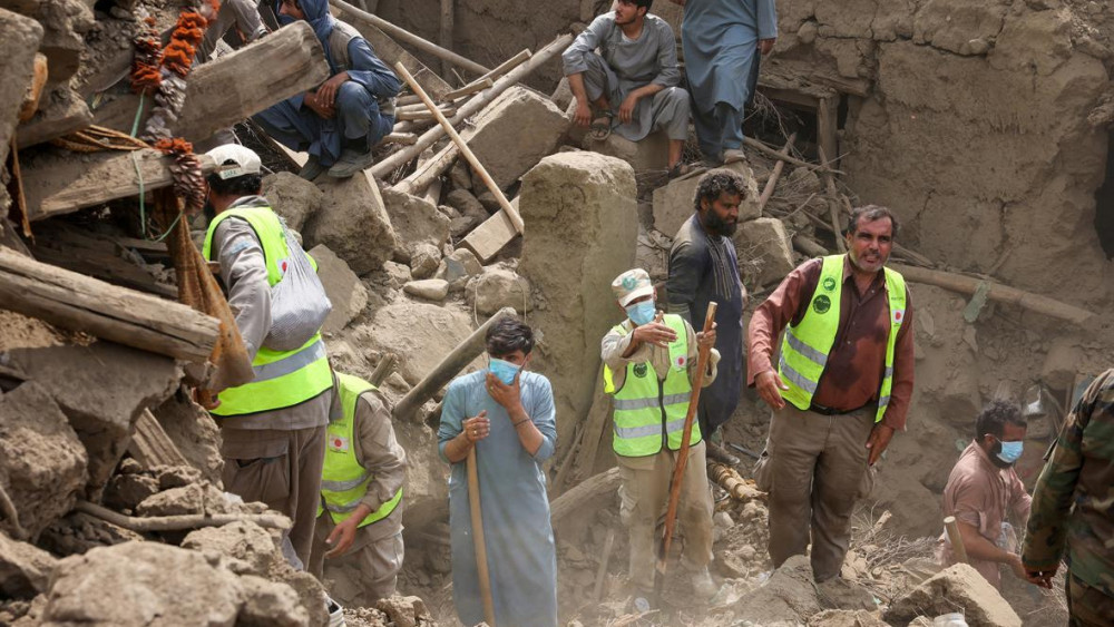 Әлемде: Польшадағы дрон дағдарысы, АҚШ-тағы саяси қастандық және Непалдағы қанды наразылықтар