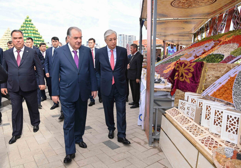 Астанада Тәжікстанның көрме-жәрмеңкесі өтіп жатыр