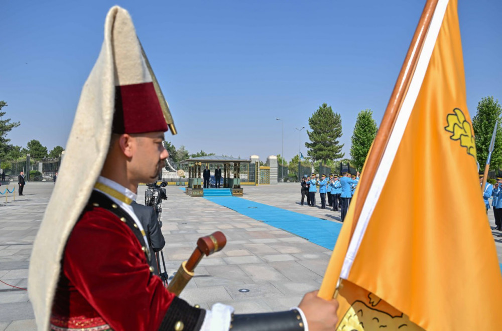 Қасым-Жомарт Тоқаевты Анкарадағы президент сарайында салтанатты қарсы алды