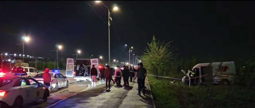 Алматыда жантүршігерлік жол апатынан ер адам қаза болды