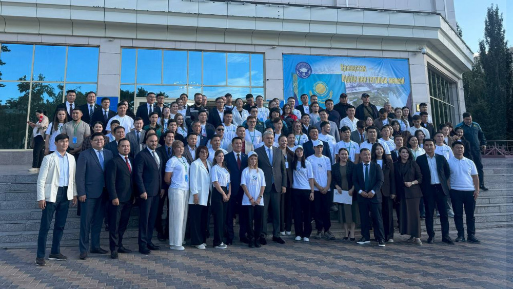 Павлодардағы форум: Жұмысшы мамандықтардың беделі артады