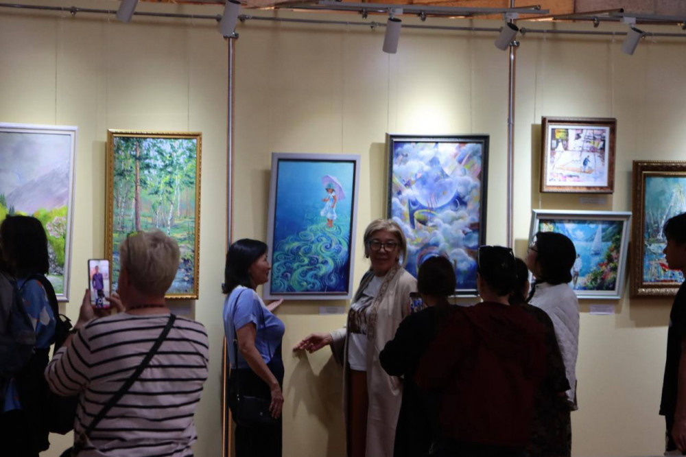 Суретшілер шығармашылығындағы биоцентризм философиясы қандай