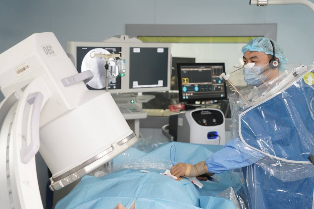 Алматыда инфаркт алған 20 жастағы жігіттің жүрегіне операция жасалды