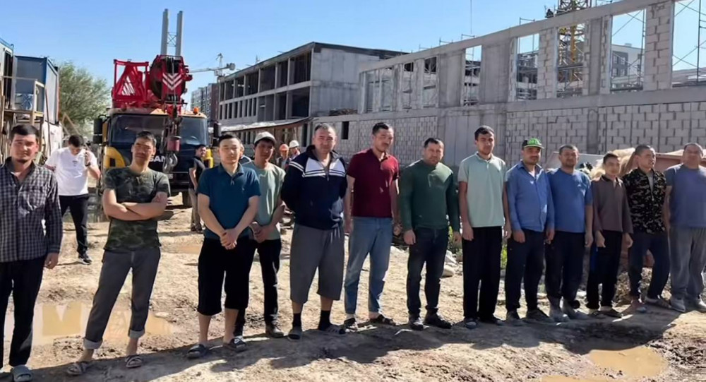 Алматыда заңсыз жұмыс істеген 22 шетел азаматы анықталды