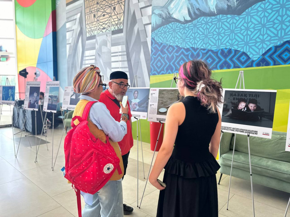 Жастар қоғамның өзекті мәселелерін фотоөнер арқылы көрсетті